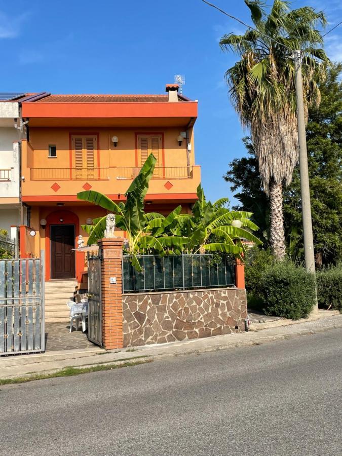 וילאפרנקה טירנה Residence Don Turi מראה חיצוני תמונה
