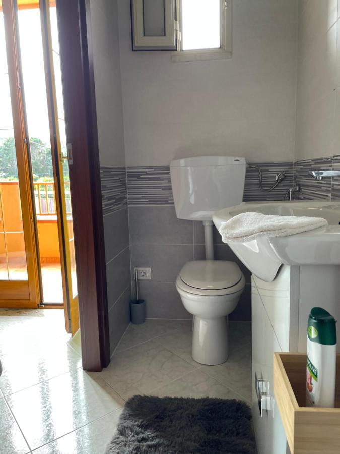 וילאפרנקה טירנה Residence Don Turi מראה חיצוני תמונה