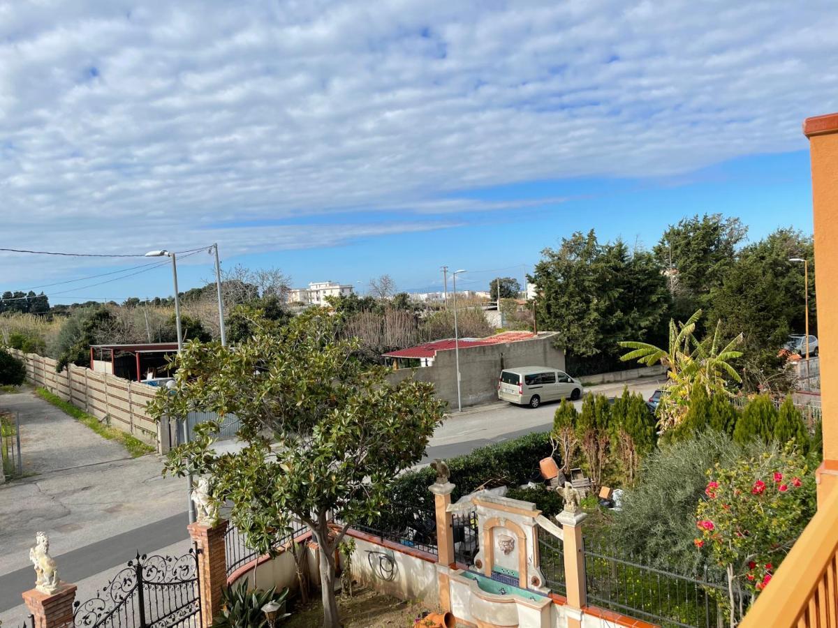 וילאפרנקה טירנה Residence Don Turi מראה חיצוני תמונה