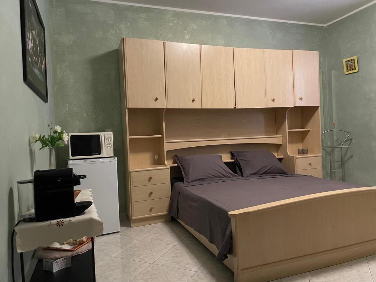 וילאפרנקה טירנה Residence Don Turi מראה חיצוני תמונה