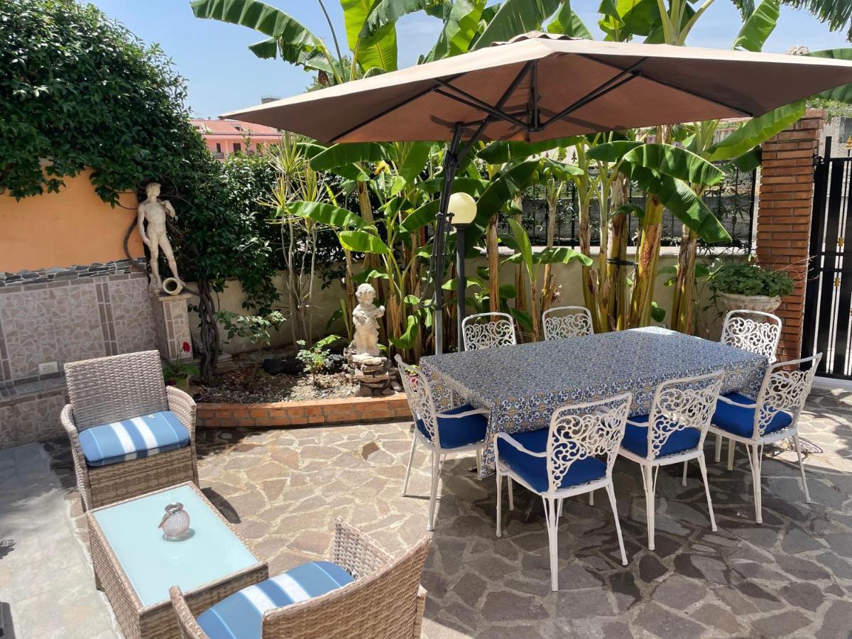 וילאפרנקה טירנה Residence Don Turi מראה חיצוני תמונה
