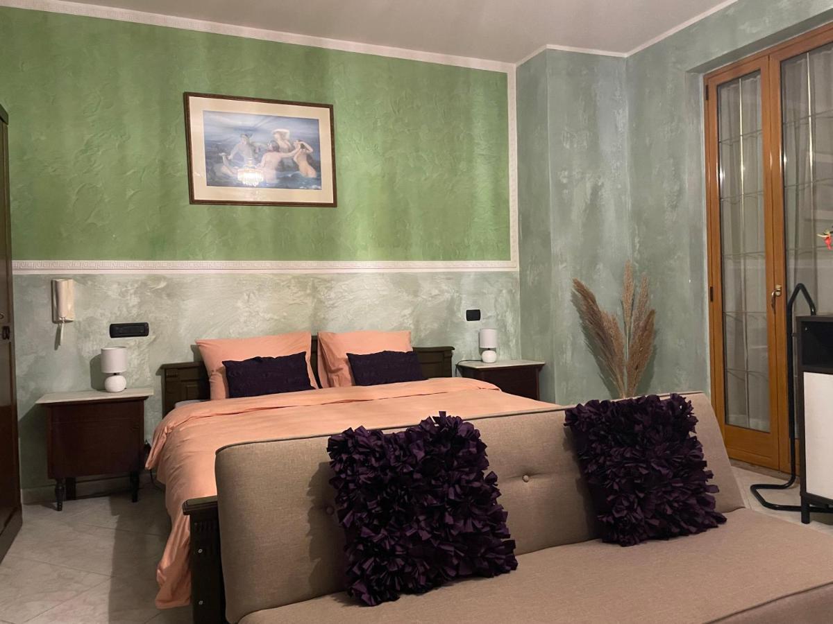 וילאפרנקה טירנה Residence Don Turi מראה חיצוני תמונה
