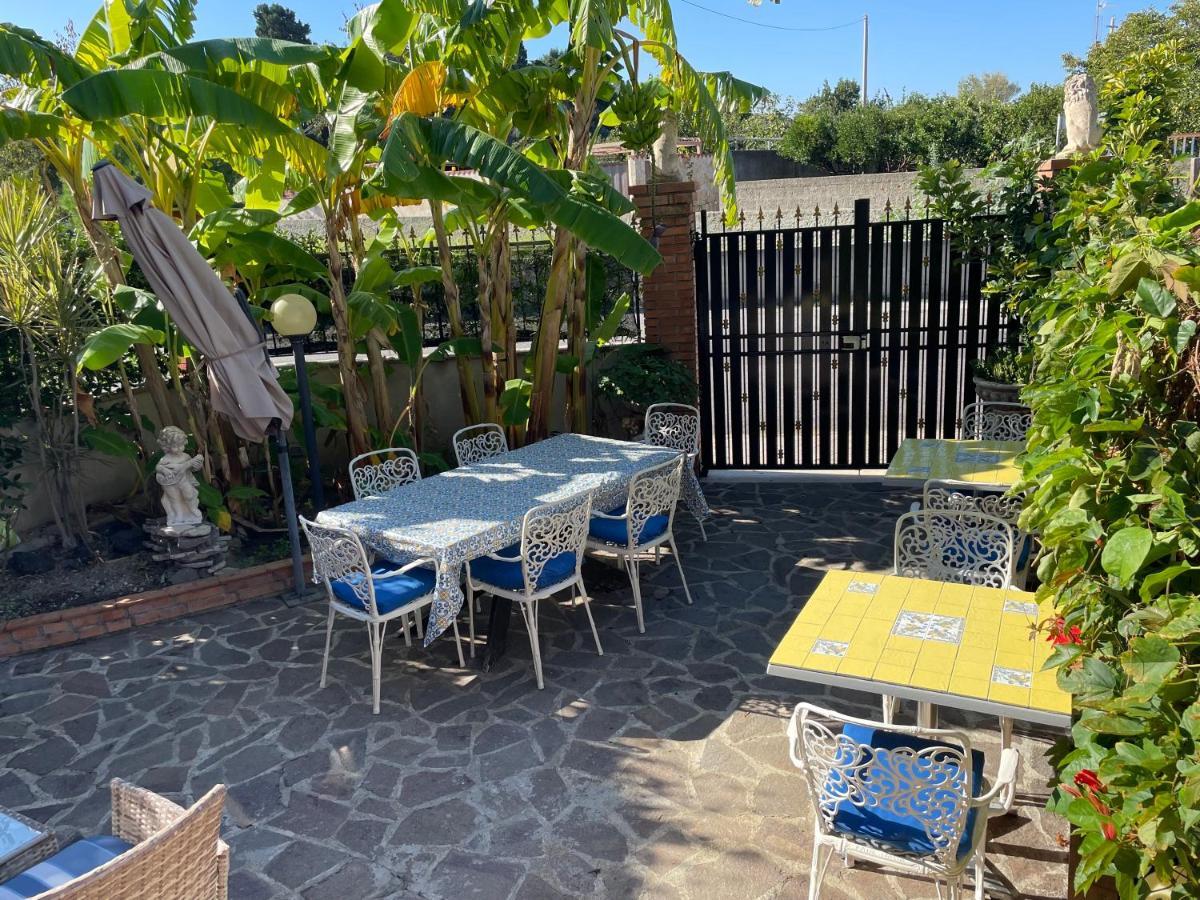 וילאפרנקה טירנה Residence Don Turi מראה חיצוני תמונה