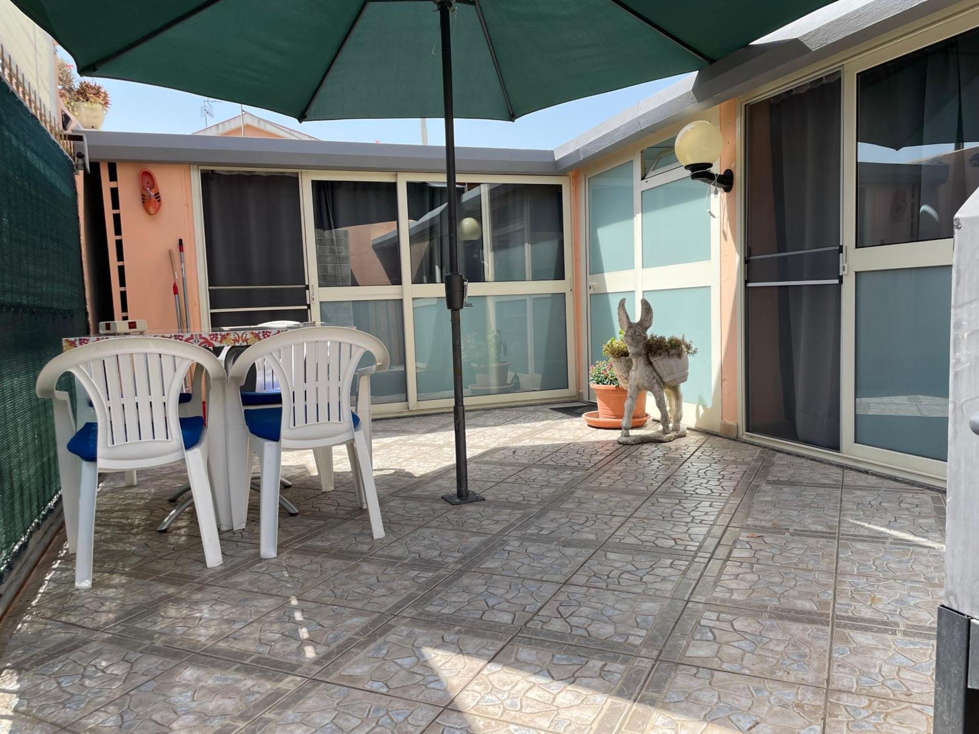 וילאפרנקה טירנה Residence Don Turi מראה חיצוני תמונה